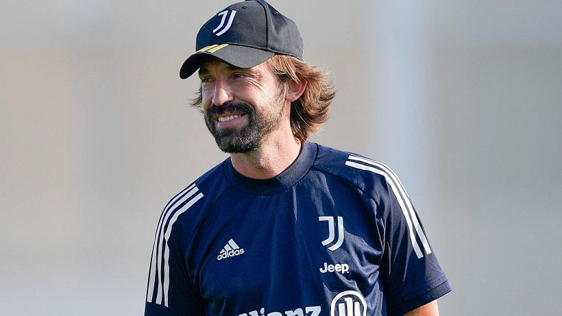 Mercato Juventus, Pirlo non convoca il terzino: scoppia il caso