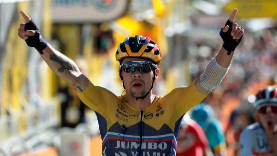 Tour, Roglic stizzito: "Nulla da nascondere"