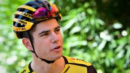 Wout Van Aert dice grazie alla squadra