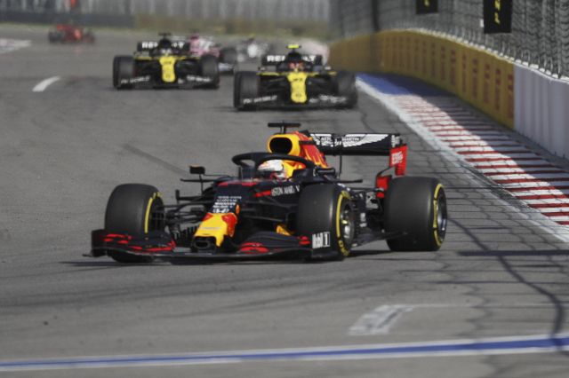 F1, Red Bull con Ferrari o Mercedes: c'è la decisione per il 2022