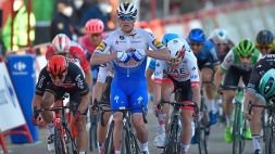 Vuelta: Bennett vince, ma è declassato