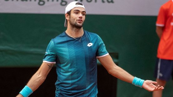 Tennis, Berrettini ancora k.o per il problema agli addominali