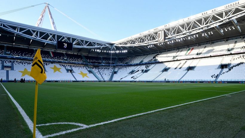 Coronavirus alla Juve: positivi due tesserati, squadra in isolamento