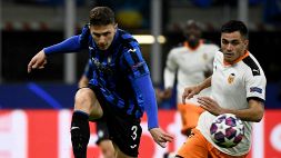 Caldara si fa male al tendine rotuleo: 3 mesi di stop