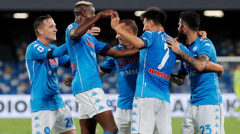 Il Napoli annuncia: "Tamponi giocatori tutti negativi"