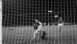 Covid: l'ex calciatore Antonin Panenka in rianimazione a Praga