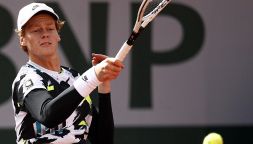 Jannik Sinner, come il giovane favoloso del tennis italiano ha vinto Pechino fermando Alcaraz