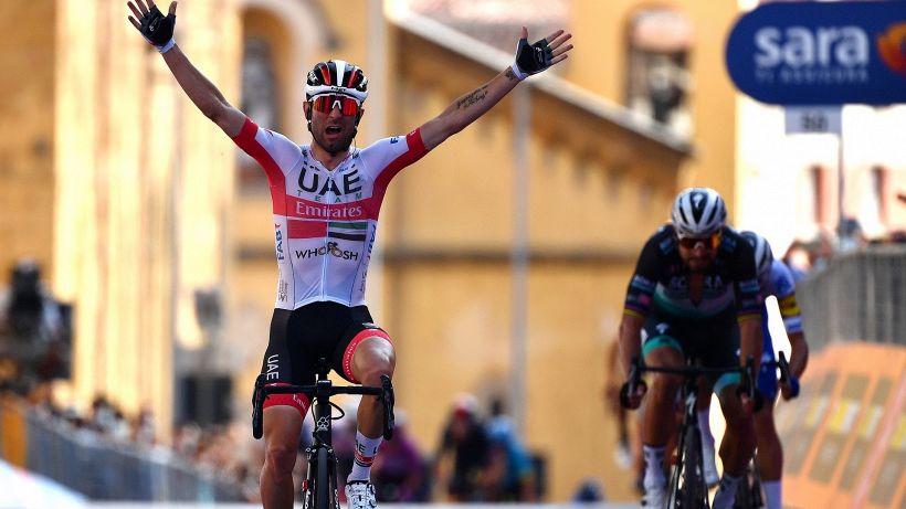 Giro d'Italia: Ulissi vince la seconda tappa