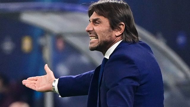 Inter, i tifosi vogliono licenziare Conte.  Grave confronto con la squadra