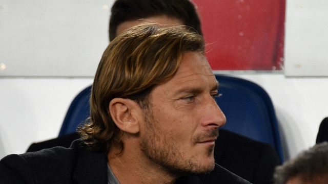 L'Assoagenti contro Francesco Totti: la difesa dell'ex capitano della Roma