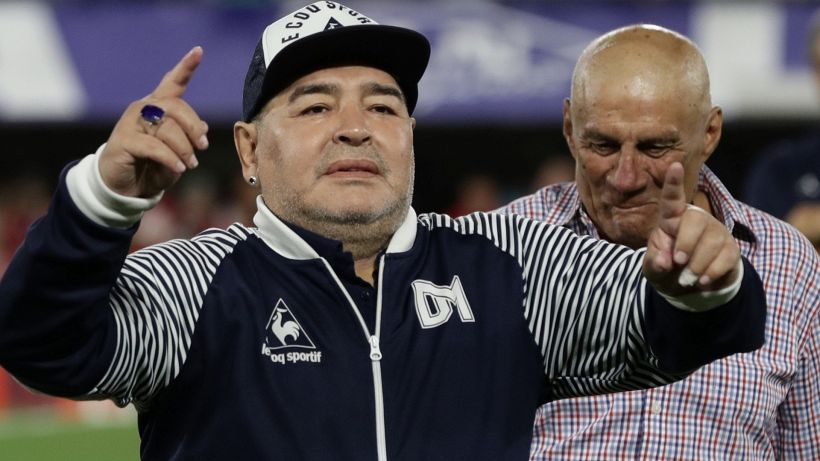 Diego Armando Maradona operato d'urgenza al cervello