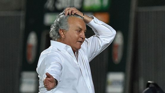 Reggiana-Ascoli, Pulcinelli attacca arbitro e Ardemagni