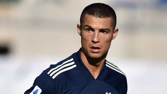 Juve, voci su Ronaldo: il PSG non scherza, definita la strategia