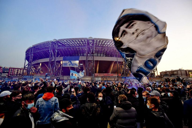 Maradona, la festa di Napoli diventa un caso: bufera social