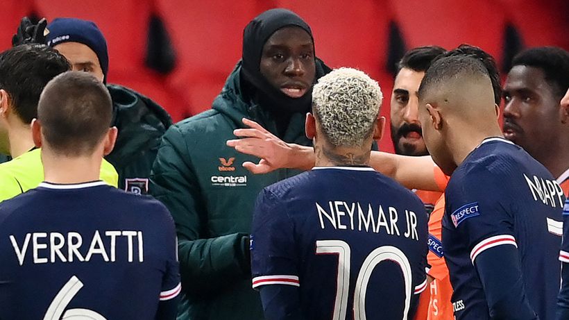 Demba Ba chiama Colţescu: "Non ha mai parlato di razzismo"