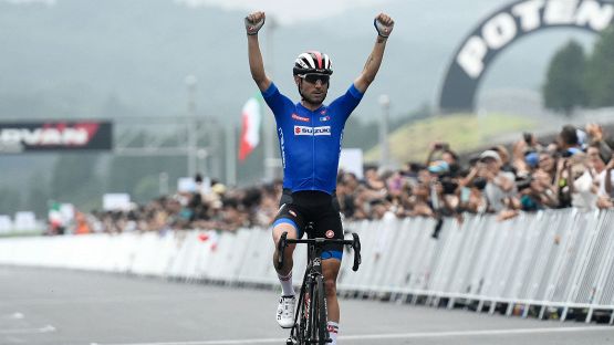 Ciclismo, si ferma Diego Ulissi