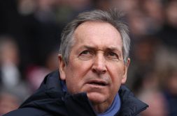 Il mondo del calcio piange Gérard Houllier