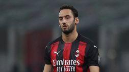 Mercato Milan, Calhanoglu in bilico: due alternative per i rossoneri