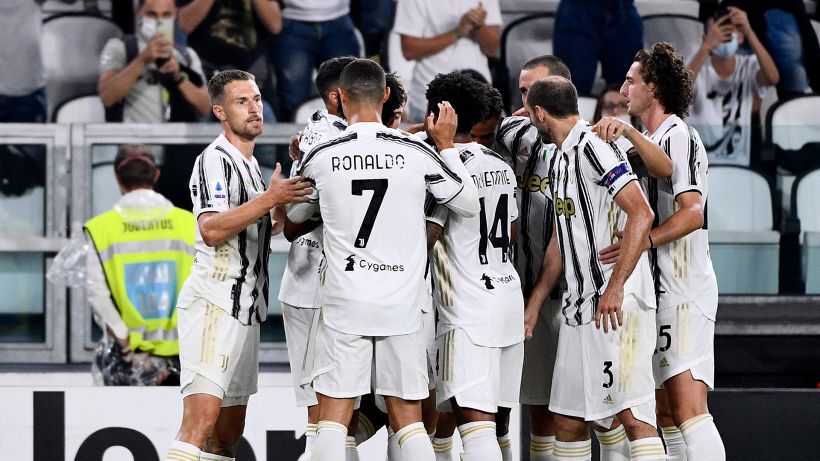 Mercato Juventus, nuova strategia per il centrocampo