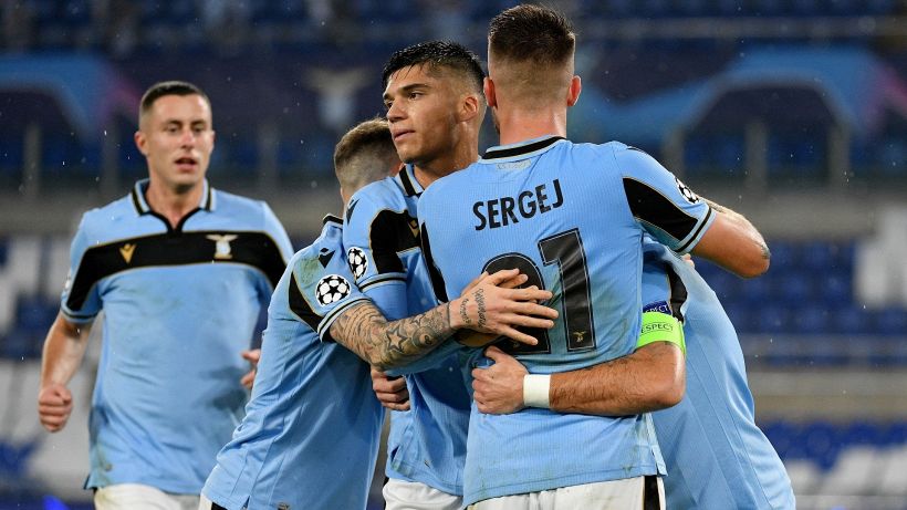 Champions League, Lazio qualificata agli ottavi con il brivido