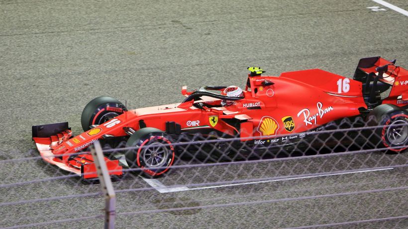 Ad Abu Dhabi Leclerc penalizzato di tre posizioni in griglia