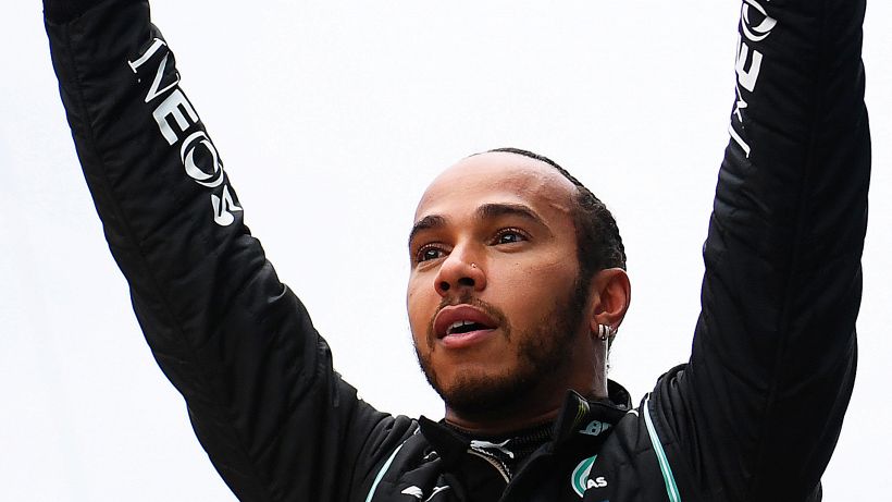 F1, Hamilton: "Lavoro straordinario di Russell"