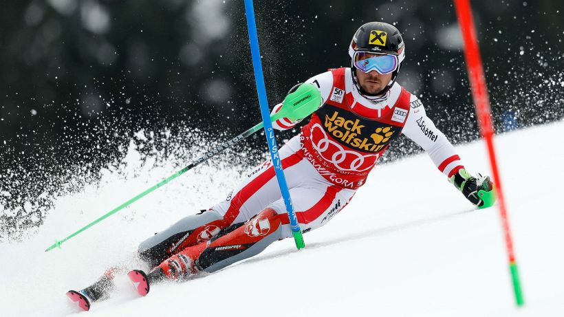 Sci Alpino, CdM: Zenhäusern conquista lo slalom speciale in Alta Badia