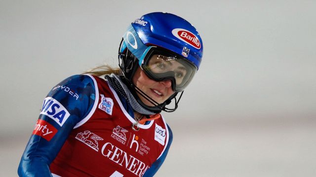 Mikaela Shiffrin salta i superG di St. Moritz