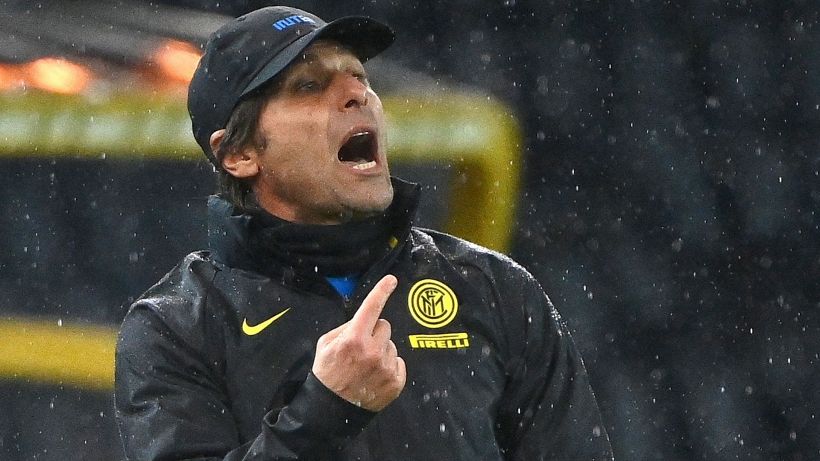 Inter, caos nel tunnel: botta e risposta tra Antonio Conte e l'arbitro