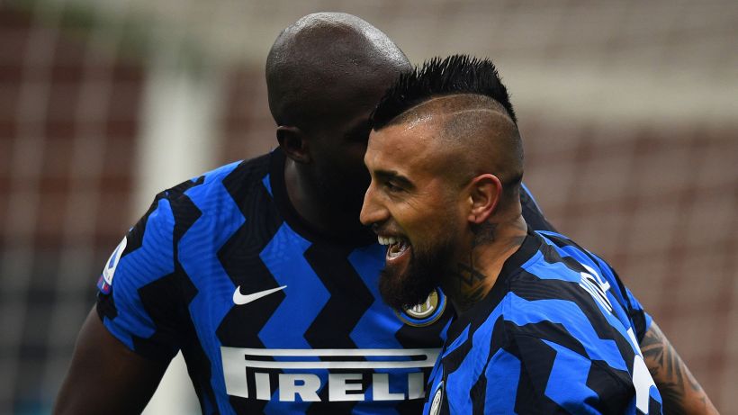 Inter, Vidal: "Non ho mai voluto baciare lo stemma della juve"