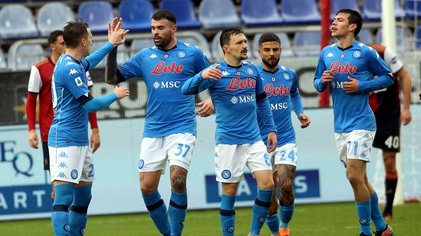 Zielinski e Lozano riaccendono il Napoli: 4-1 a Cagliari