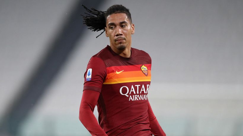 Lazio-Roma, le formazioni ufficiali: Smalling titolare