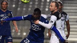 Christopher Maboulou muore a 30 anni dopo un malore in campo