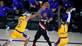 NBA: Lillard sale al 16° posto nella lista dei marcatori da 3 di tutti i tempi