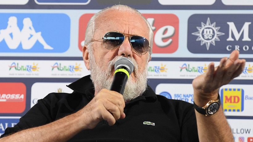 Social contro De Laurentiis: “Basta lamentarsi”