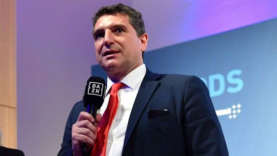 La Lega Calcio pensa di comprare anche Dazn, la rivelazione di De Siervo