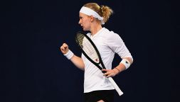 La promessa del tennis con una storia speciale: Francesca Jones