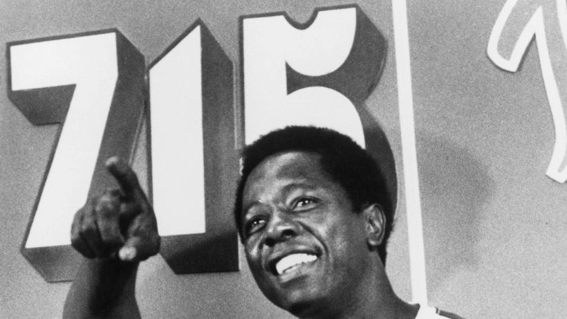 Morto Hank Aaron, leggenda dell'MLB