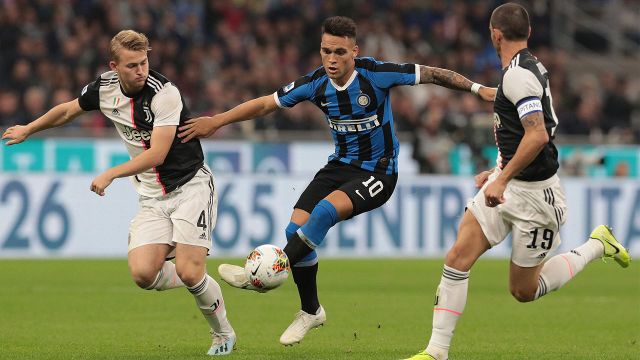 Inter-Juventus, il "Derby d'Italia" arriva quando l'Italia ne ha più bisogno