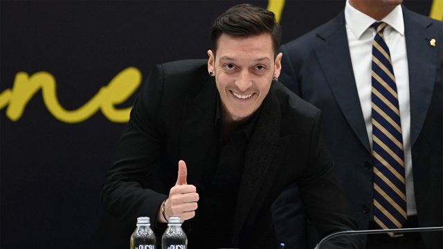 Fenerbahçe, tutta la felicità di Mesut Özil