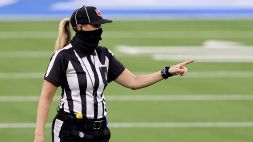 NFL è storia: Thomas primo arbitro donna del Super Bowl