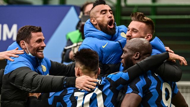 La 'Lu-La' travolge il Milan: l'Inter si prende derby, le pagelle