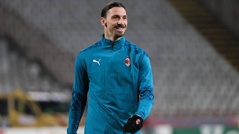 Insulti dei tifosi a Ibrahimovic: la Stella Rossa si scusa con l'attaccante del Milan