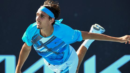 Australian Open: bene Sonego e Caruso