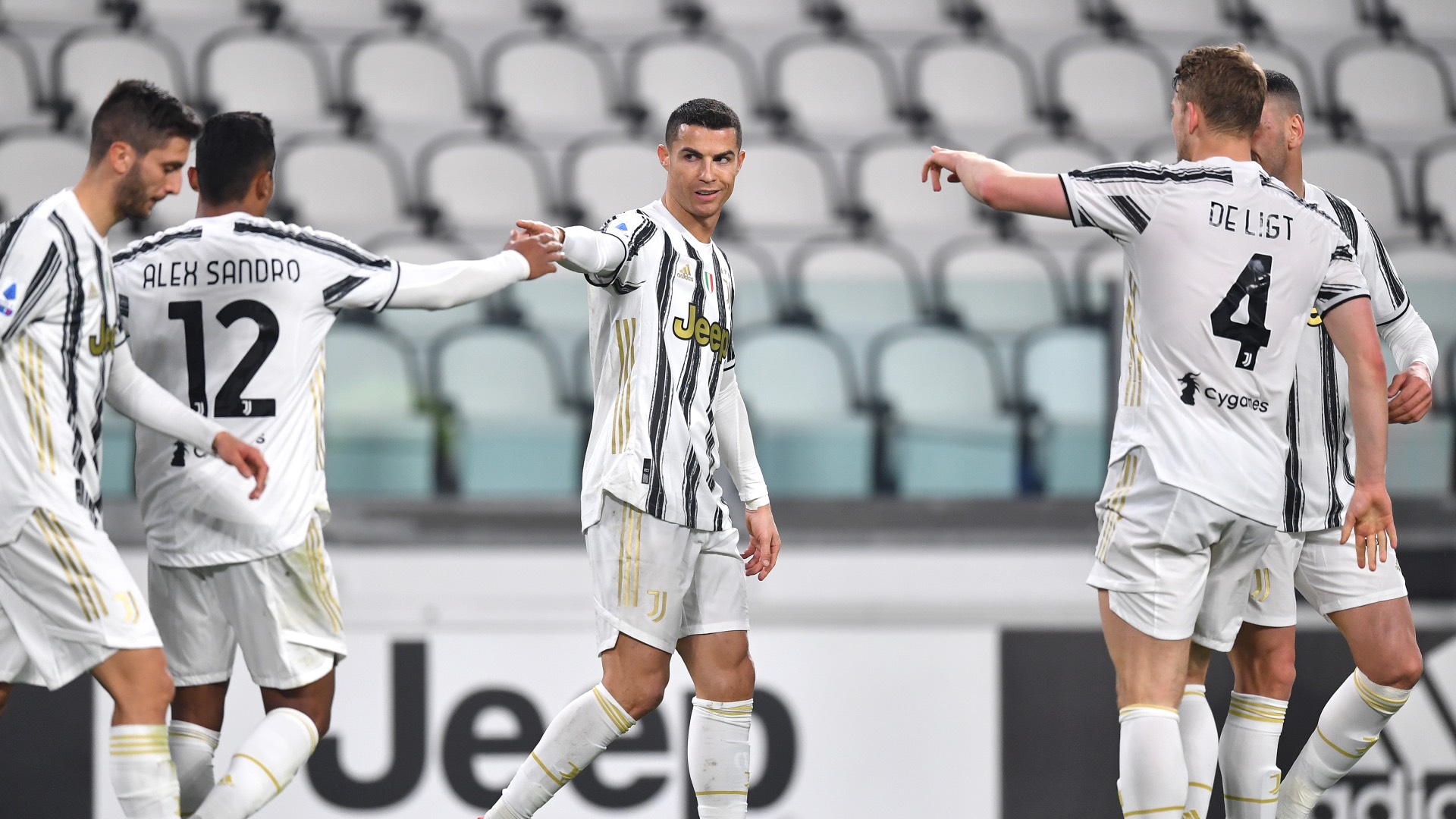 Serie A: Juventus – Crotone 3 – 0, le foto - Serie A: Juventus - Crotone 3  - 0, le foto | Virgilio Sport