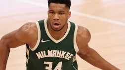 NBA: Antetokounmpo spazza via i Miami Heat