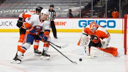NHL: I New York Islanders vincono ai supplementari; crisi infinita per Buffalo