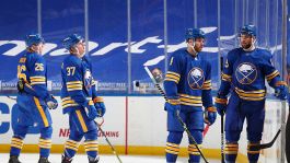 NHL: 18 sconfitte di fila per Buffalo