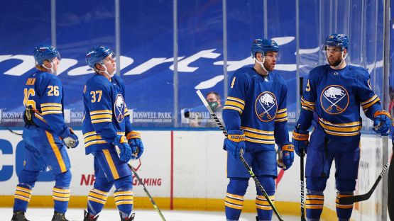 NHL: 18 sconfitte di fila per Buffalo