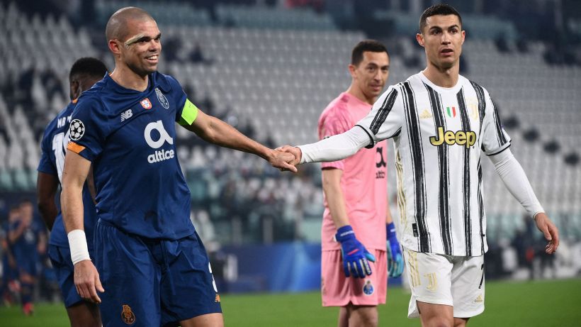 Juventus-Porto, Cristiano Ronaldo a Pepe: "Resta in campo, vincerò io"
